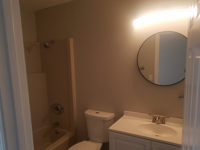 Foto del edificio - Maplecrest Square Apartments