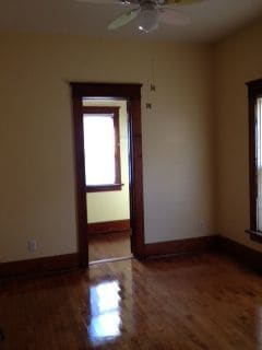 Building Photo - 405 Territorial Rd W