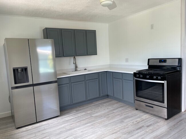 Foto del edificio - 5037 Redmond Rd