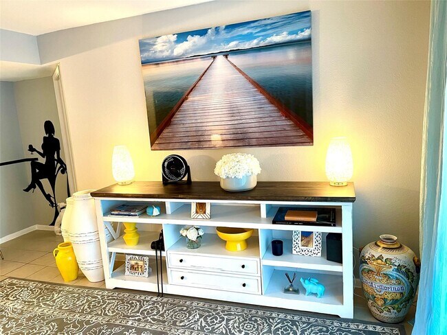 Foto del edificio - 8521 Hearth Dr