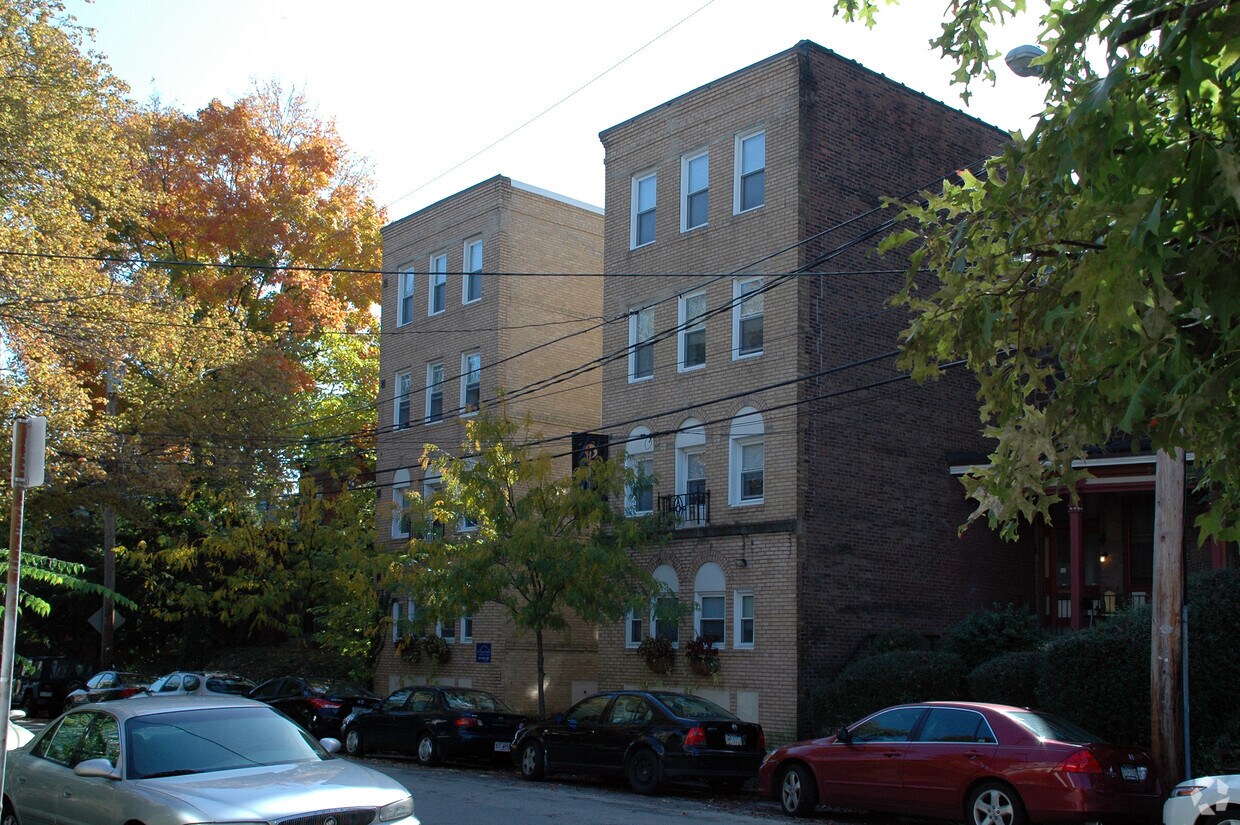 44164418 Osage Ave, Philadelphia, PA 19104 Apartments in