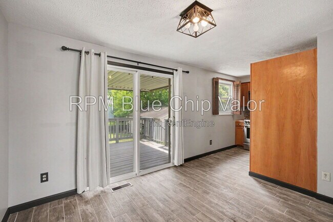 Foto del edificio - 11674 Greenhaven Ct