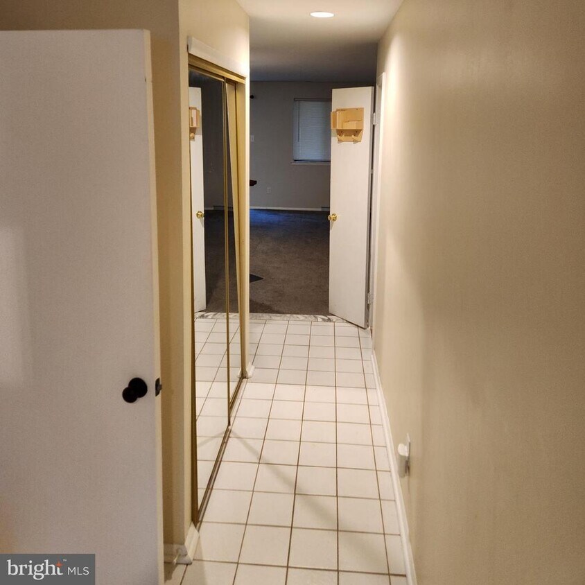 Foto principal - 604A Cypress Point Cir