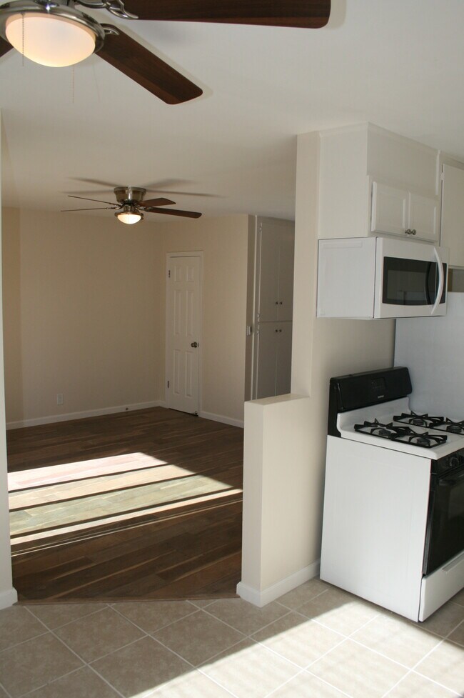 Foto del edificio - 3583 E N St