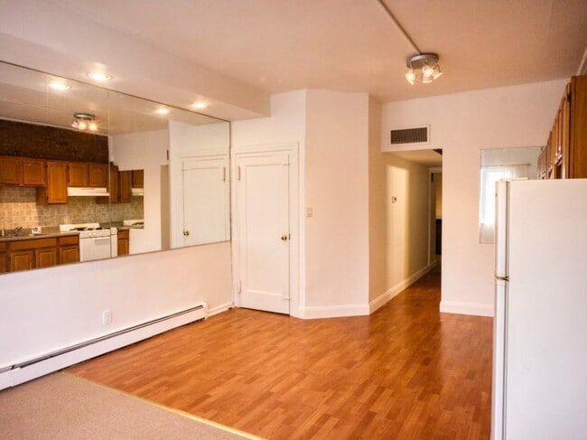 Building Photo - 6412 18th Ave