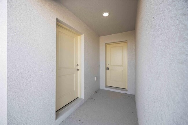 Building Photo - 1724 Vanilla St