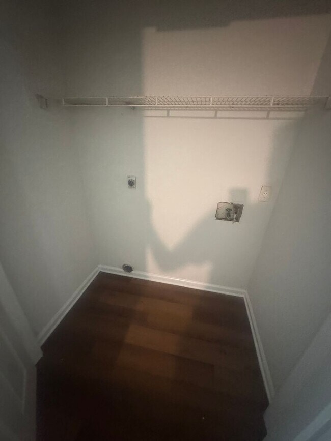 Foto del edificio - 4567 Addington Dr