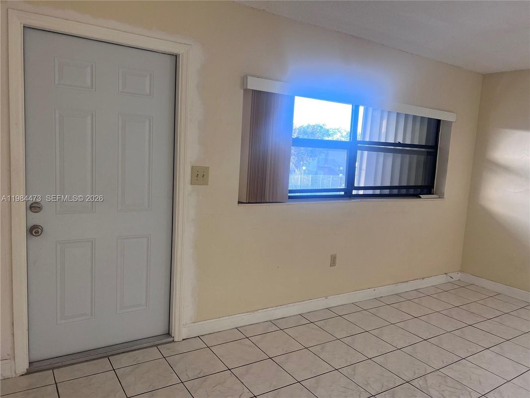 Foto del edificio - 13331 SW 17th Ln