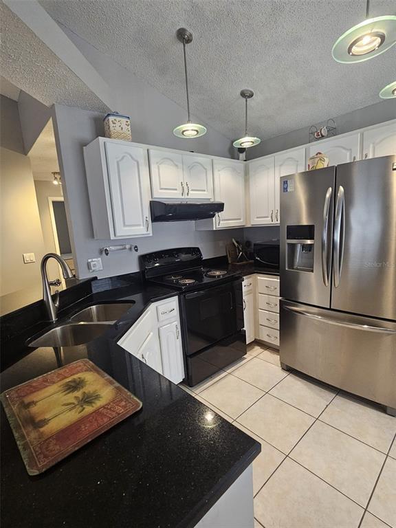 Foto del edificio - 12718 Trowbridge Ln
