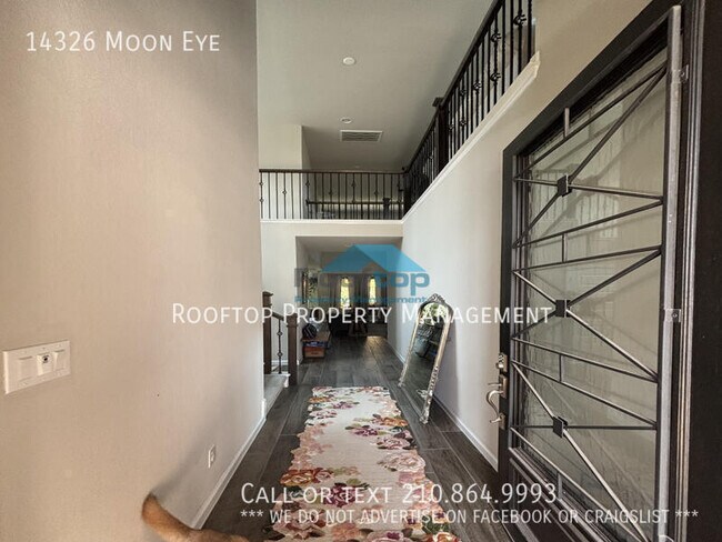 Foto del edificio - 14326 Moon Eye
