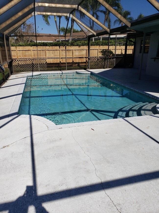 Building Photo - 4833 Fox Hunt Trail