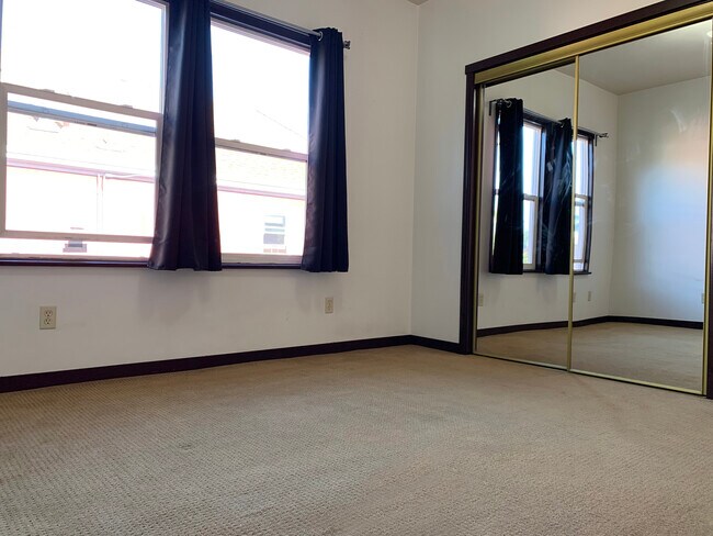 Foto del edificio - 546 30th St