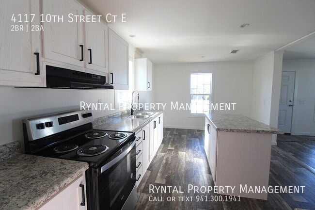 Photo - 4117 10th St Ct E House