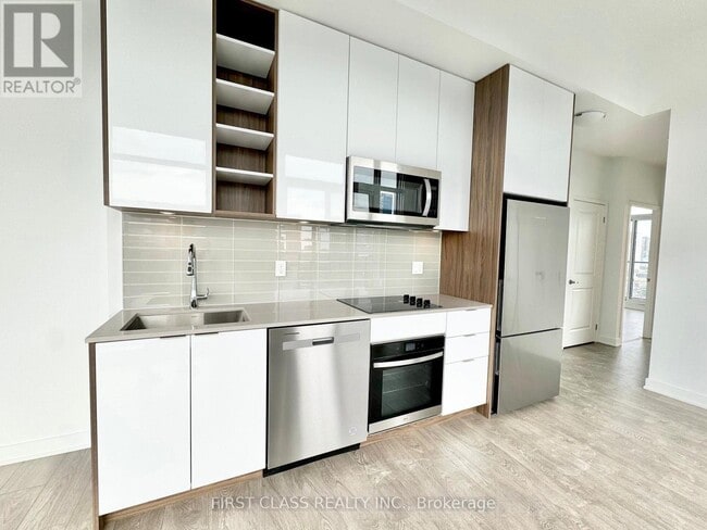 Building Photo - 543 Richmond St W