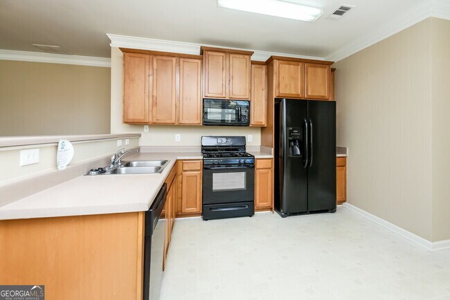 Building Photo - 304 Morning Frost