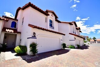 Building Photo - 8711 Villa Jeremiah Ln