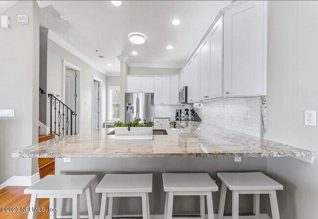 Foto del edificio - 1410 1st St S