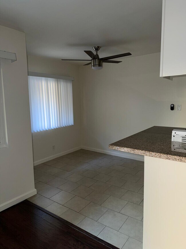 Foto del edificio - 5738 Whitsett Ave