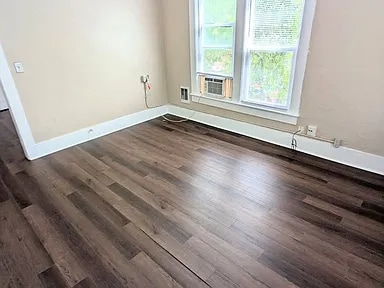 Foto del edificio - 635 Tanglewood St