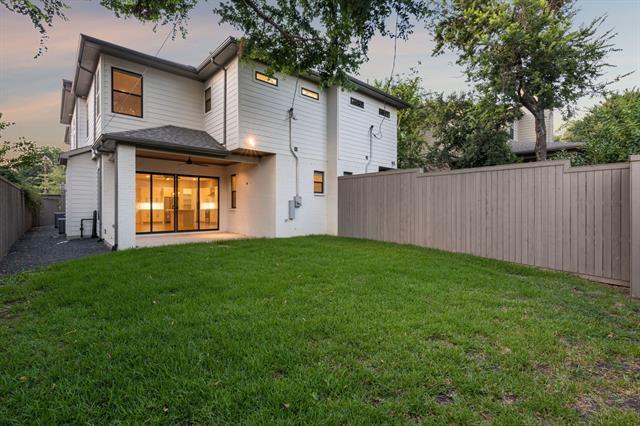 Foto del edificio - 5312 Longview St