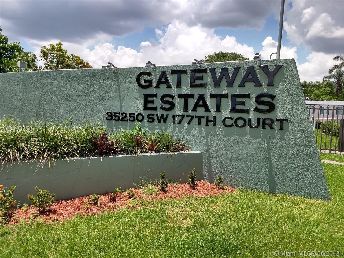 Primary Photo - 35250 SW 177th Ct