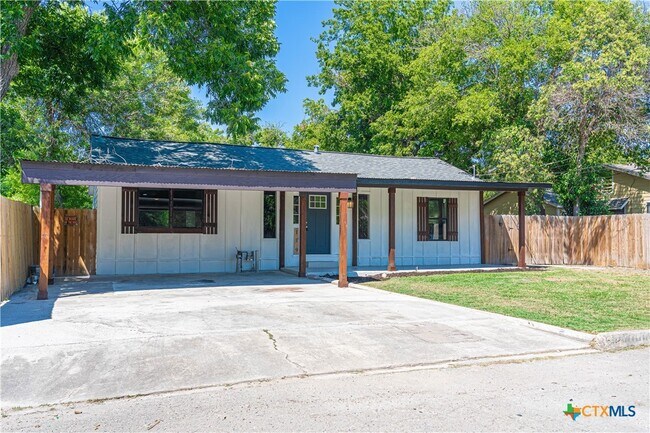 Foto del edificio - 159 S Hackberry Ave