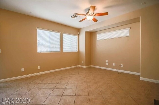 Building Photo - 9242 Grassy Weep Ct