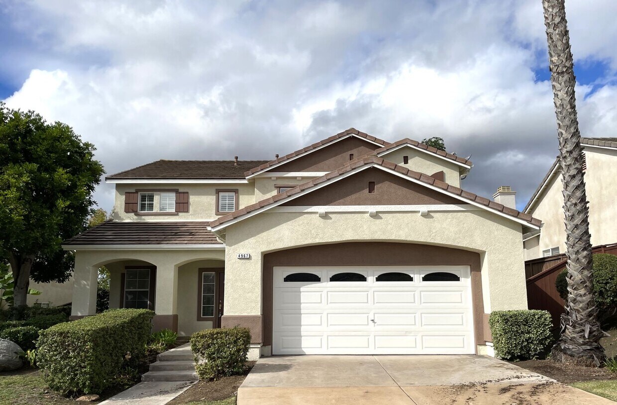 Foto principal - Spacious Home in Oceanside!