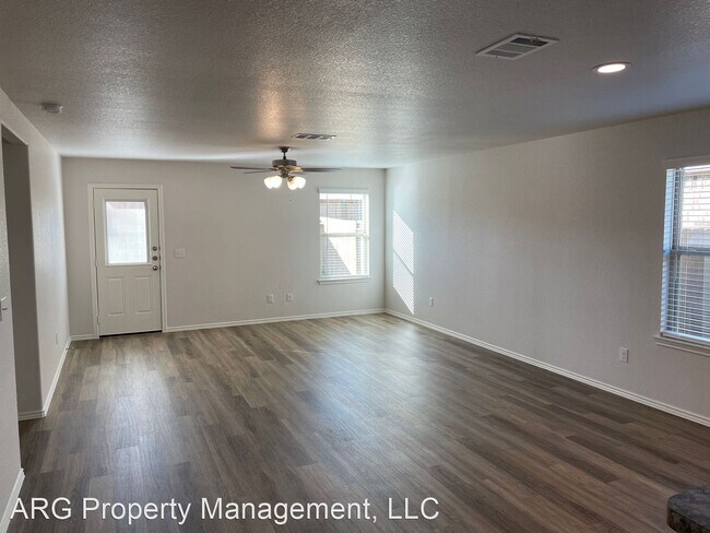 Foto del edificio - 4 br, 2 bath House - 18627 Scarlet Meadow ...