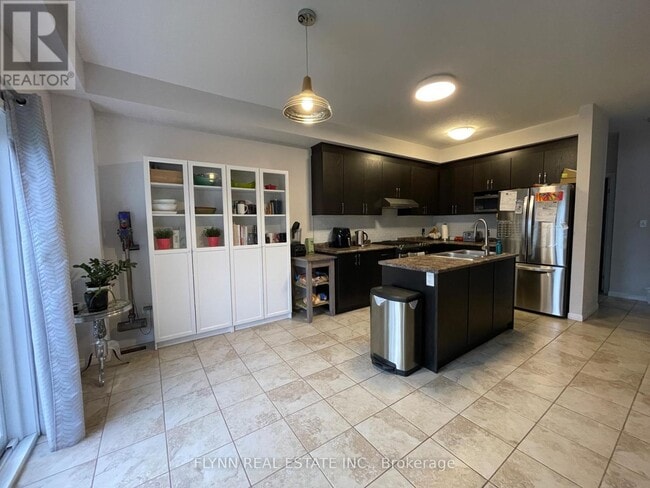 Building Photo - 246 Woodway Trail