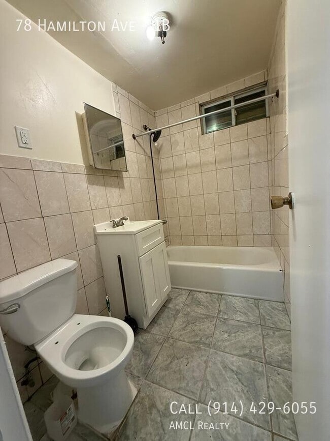 Foto del edificio - 78 Hamilton Ave