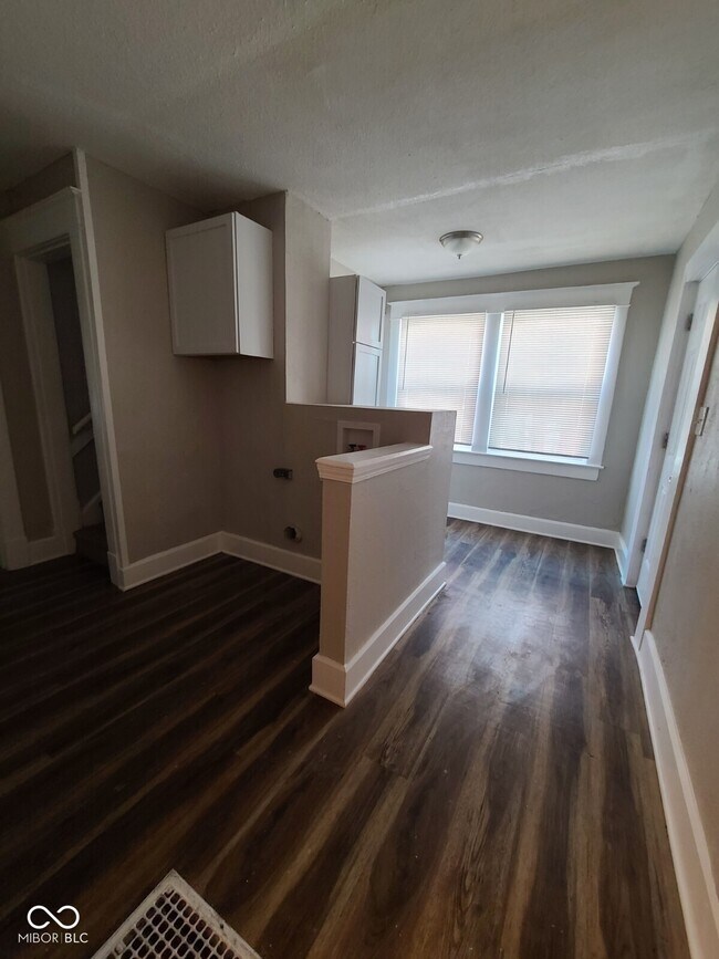 Foto del edificio - 3155 N Capitol Ave