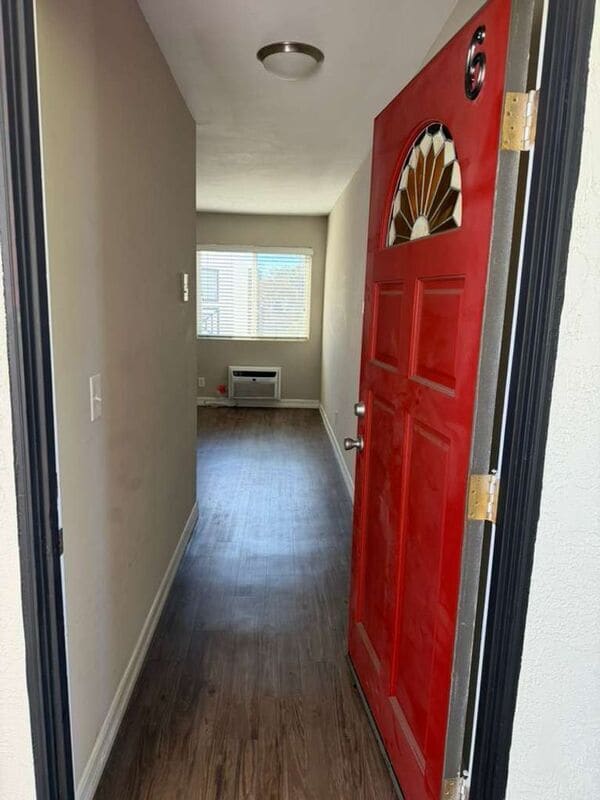 Foto del edificio - 6755 Mission Gorge Rd