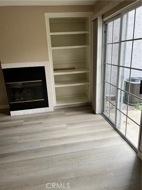 Foto del edificio - 8248 Inglenook Pl