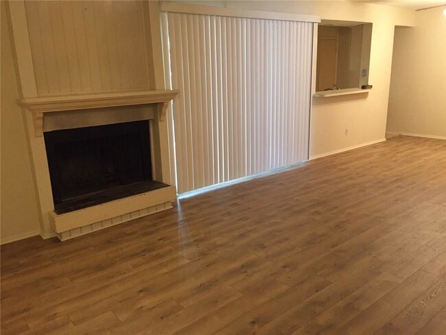 Building Photo - 5138 Amesbury Dr