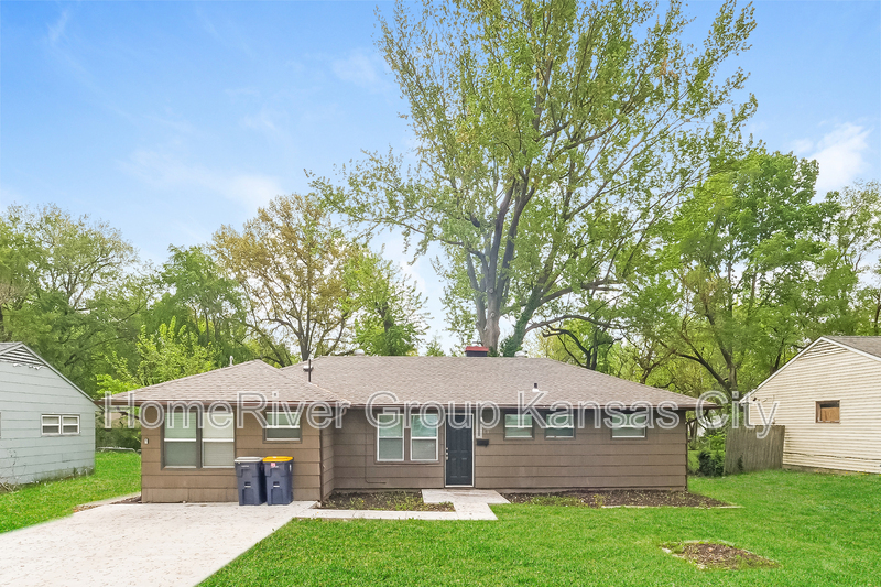 Foto principal - 7713 E 111th Terrace