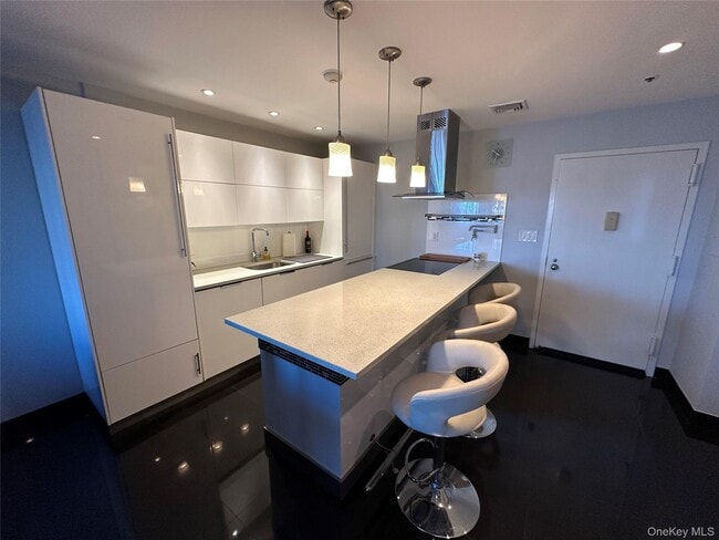 Foto del edificio - 360 Shore Rd