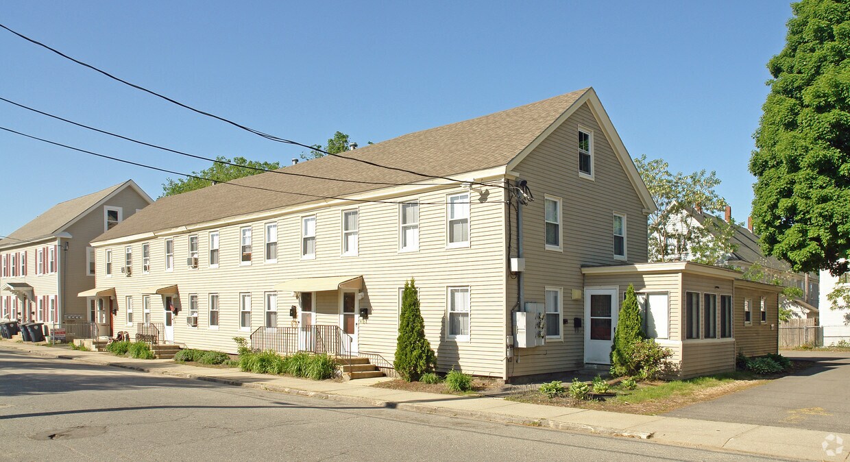 Building Photo - 65-69 Vine St