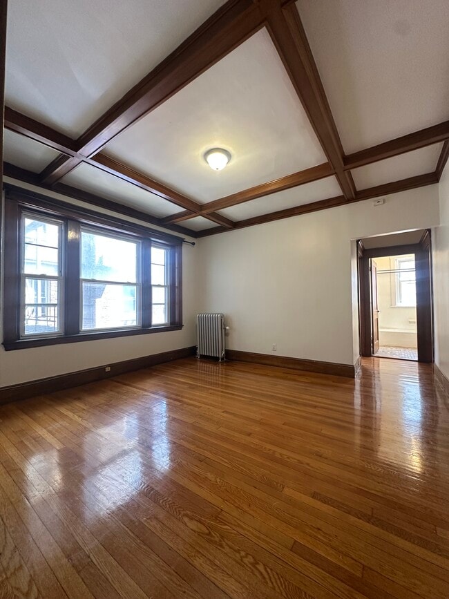 Building Photo - 1376 Commonwealth Ave