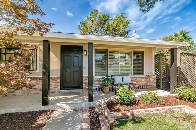 Building Photo - 3403 Rosedale Dr