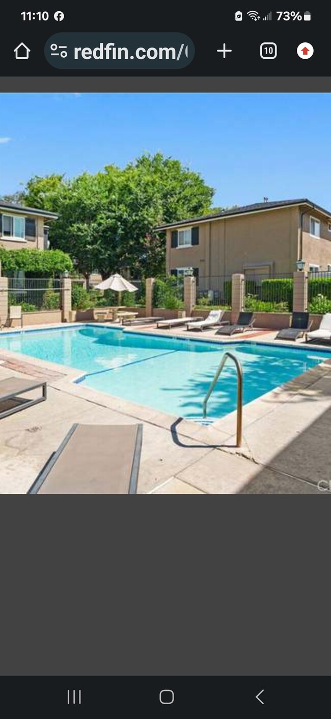 Pool - 660 S Glassell St