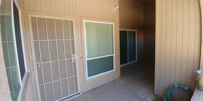 Building Photo - 97 N Cooper Rd