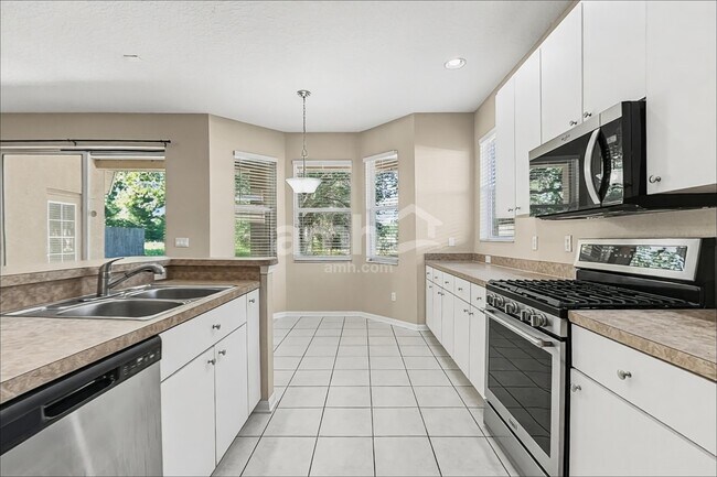 Foto del edificio - 12719 Bramfield Dr