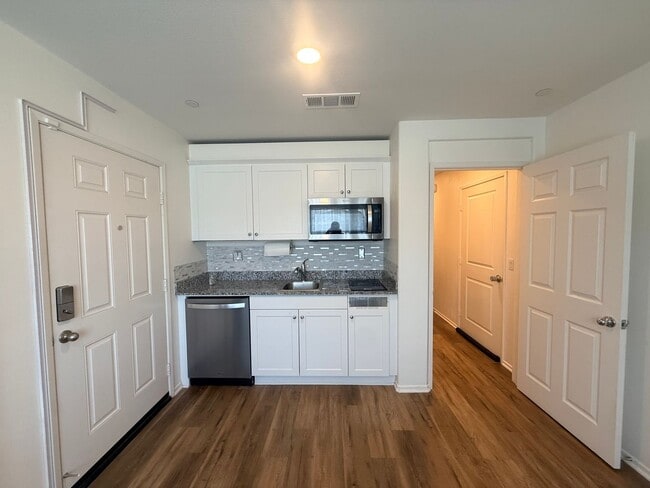 Building Photo - Get your own private place to call home!