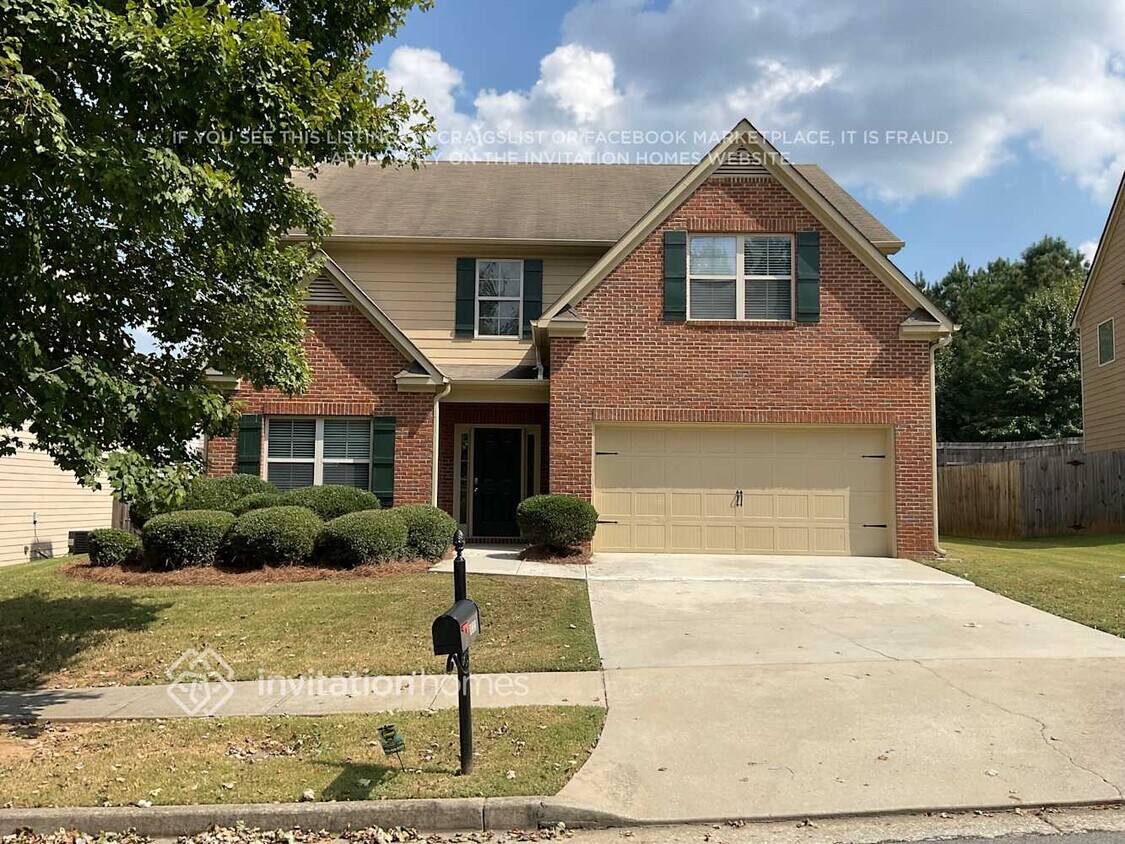 Primary Photo - 833 Whitfield Oak Way NE