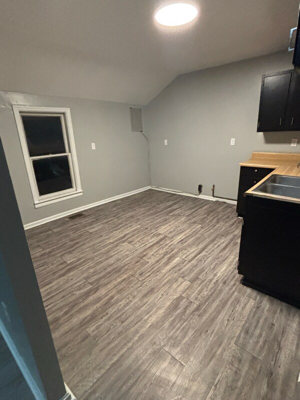 Foto del edificio - 101 N Main St