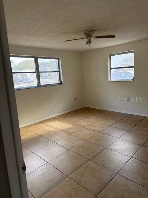 Foto del edificio - 6200 Silver Dr