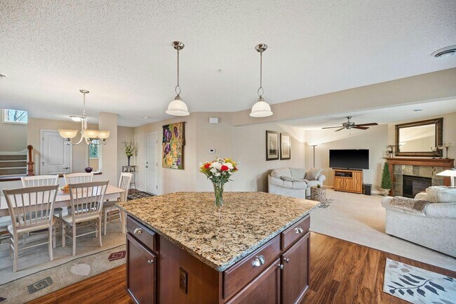Foto del edificio - 15708 60th Ave N
