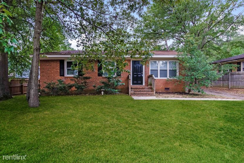 Primary Photo - 3 br, 2.5 bath House - 820 Tilden Rd