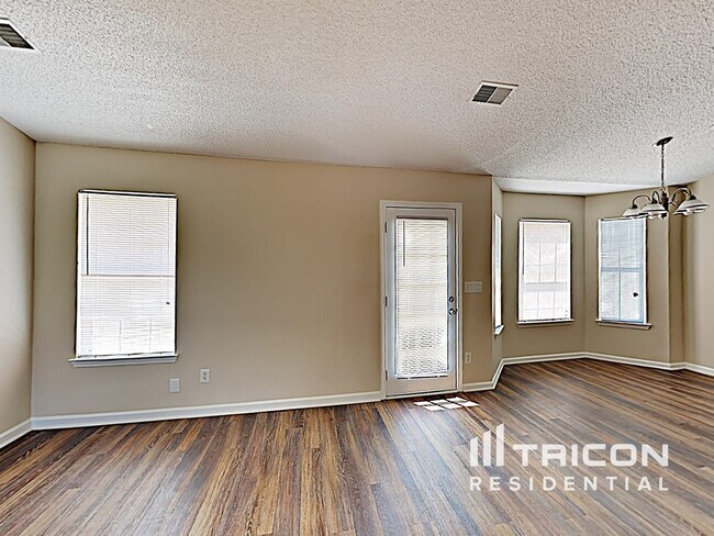 Foto del edificio - 3 Sterling Cross Ct